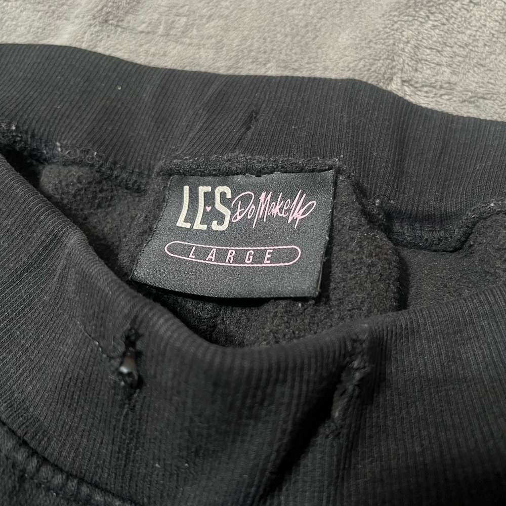 Sweats - Picture 4 of 4